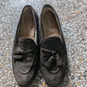 Suede Leather Loafer Shoes.