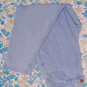 Slim Fit Light Blue Jeans For Women