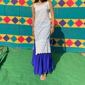 White Cotton Sleeveless Kurti