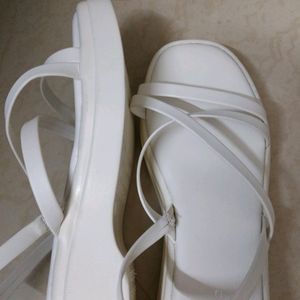 New Zudio White Wedges