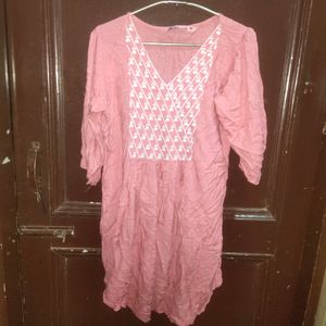 Women Kurta Flaired Pretty