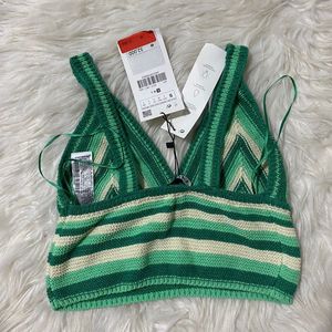 Zara Women's White and Green Crop-top