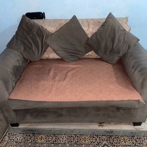 3+2+1 sofa with Table, a Deewan & Puffy