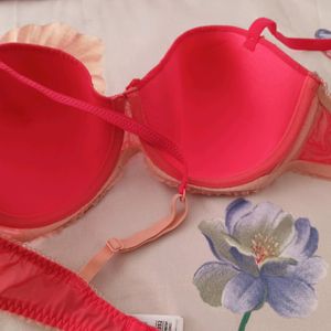 M&S Padded Bra 34C