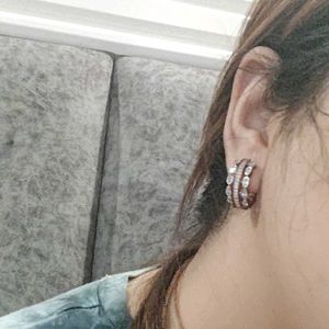 Earrings With Artificial Diamonds