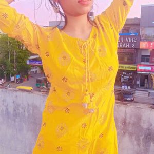 Yellow Mustard Kurta Blue Kurt And Hair clip