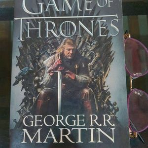 GAME OF THRONES BOOK 1