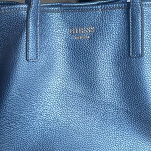 Guess Shoulder And Handbags