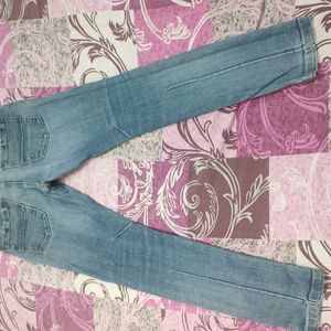 2 Women Jeans