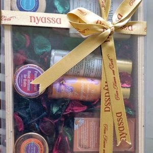 Gift Hamper