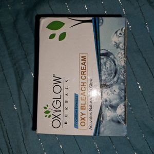 OXY GLOW HERBALS BLEACH CREAM