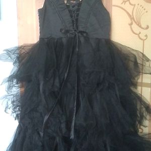 Hopscotch brand New Black Partywear Stylish Gown.