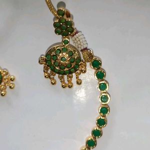 Green Traditional Model Gold Jewellery