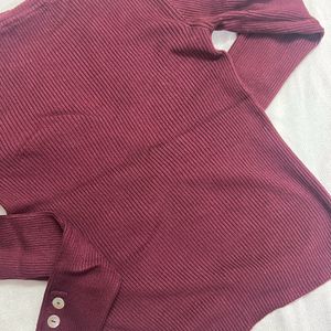 ONLY Burgundy Top