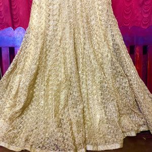 Royal Gorgeous Gold Ethnic Gown😍❤️