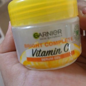 Garnier Vit C Serum Gel