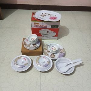 Dinner Set Bilkul New