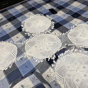 Croatia Table Runner With 2mats