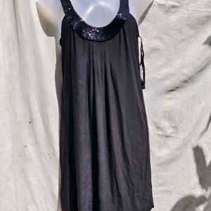 I. BLACK CUTE DRESS