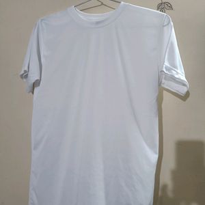 White Half Sleeve Tshirt.