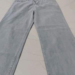 women grey wide leg jeans 34 waist, Length 95cm