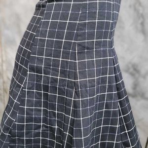 Black & White Yarn Dyed Check Tennis Skirt