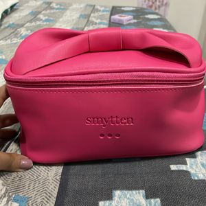 New Smytten Makeup Bag