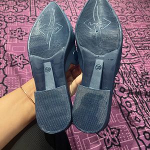 Flats For Women