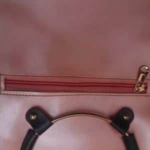 Sling bag