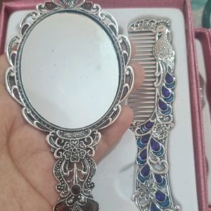 Mirror With Combo Set