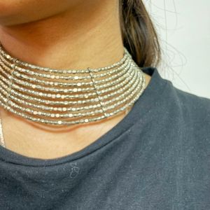 Choker Neckpiece