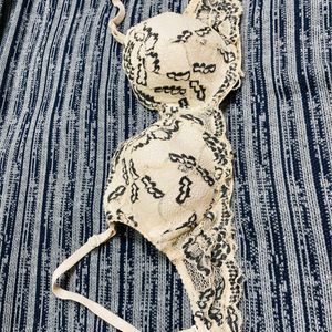 Branded Clovia Bra Off Weight