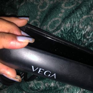 Vega Hair Straightener