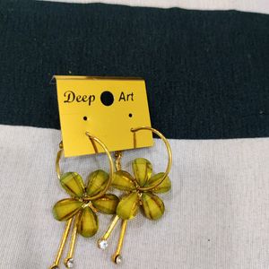 Green Flower Fashion Earings