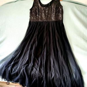 Black Wedding party Wear Gown Size issue