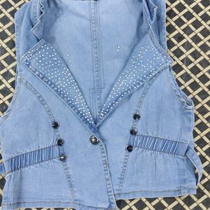 Women Sleeveless Jacket For Summer