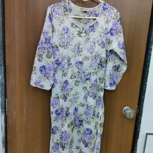 Mulmul Printed Croshiya N Ganthwork Kurti