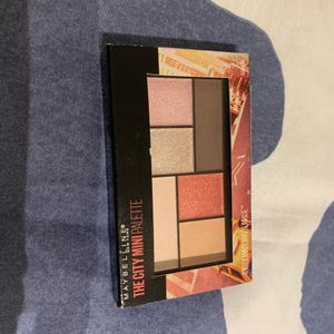 Reduced &  Fixed Price Maybelline  Mini Palette