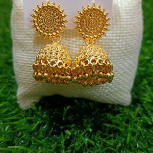 Golden Jhumka