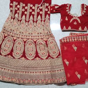 Dulhan Red Lehnga Prity Dupatta And Blouse