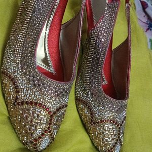 Super Heels Shadi Wedding Ware