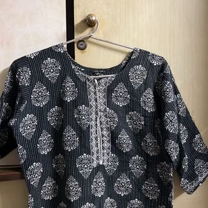 Black Short Kurti