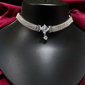 Silver Diamond Chokar