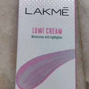 Lakme Lumi Cream