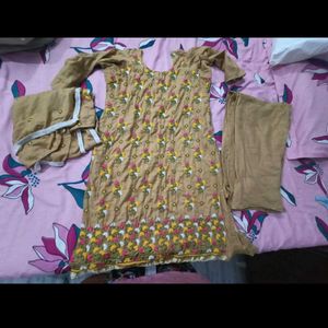 Kurti With Dupatta