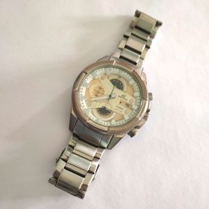 Branded Mens Watch With Date Display