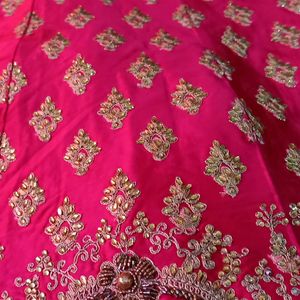 Bridal Lehanga With Blouse And Net Dupatta