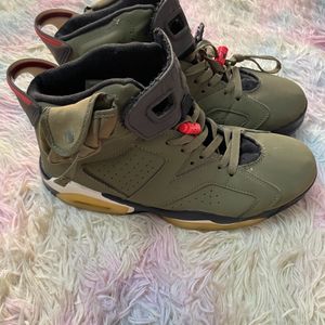 Air jordan Retro travis (copy)