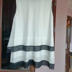 White Sleeveless Top For Women