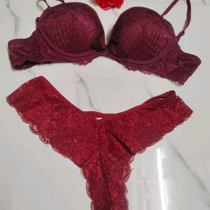 Spotlight Bra Penty Set